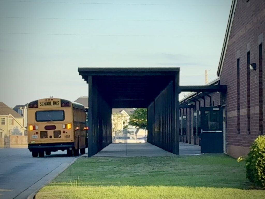 iPhone 16e Mossy Creek bus ramp